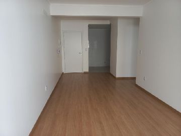 SALA COM LAMINADO
