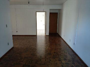 AMPLA SALA DE ESTAR