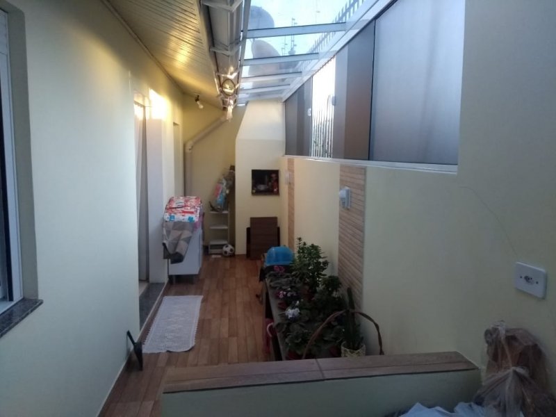 �rea de Servi�o coberta