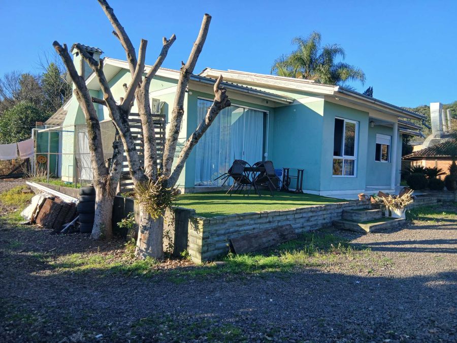 SUPER AMPLA E ENSOLARADA