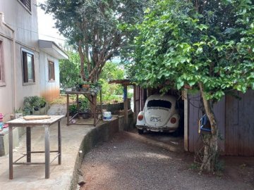 PTIO COM GARAGEM