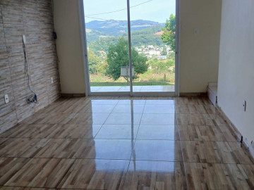 SALA COM VARANDA