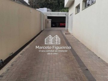 UMA TIMA GARAGEM 